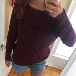 American Eagle sweater